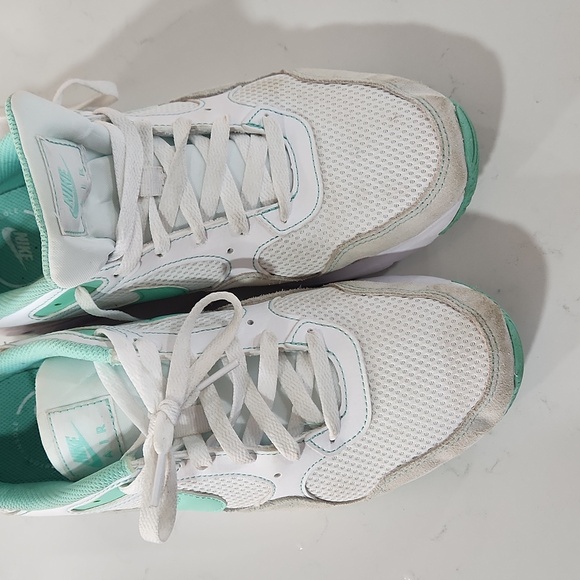 Nike Air womens size 10 she's - Picture 4 of 4